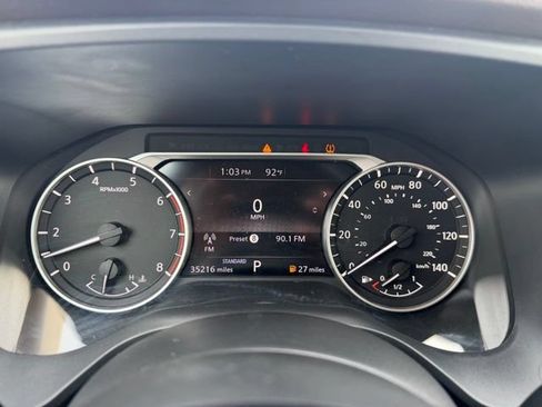 Certified 2022 Nissan Rogue SV FWD image 16
