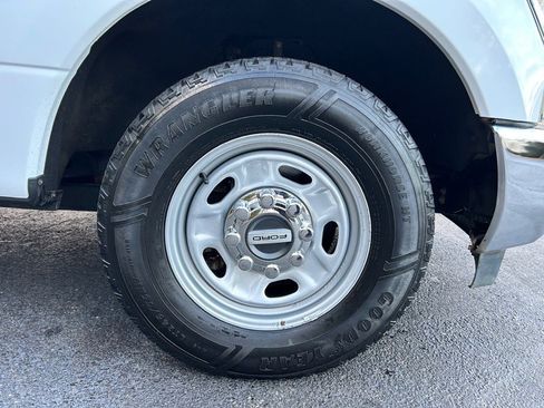 Used 2018 Ford F250 XL w/ XL Value Package image 17