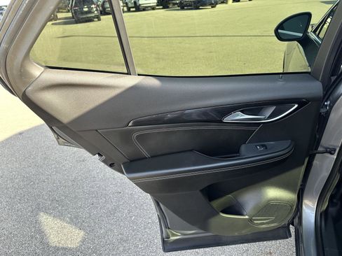 Used 2022 Buick Envision Preferred image 15