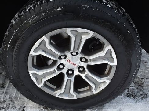 Used 2021 GMC Yukon XL SLE image 49