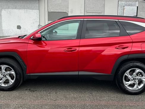 Used 2022 Hyundai Tucson SEL w/ Cargo Package AWD/4WD image 8