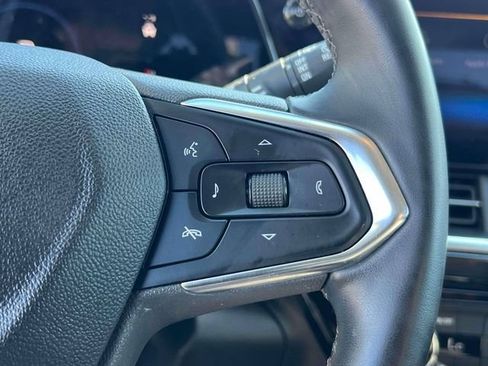Certified 2024 Chevrolet Trax ACTIV FWD image 22