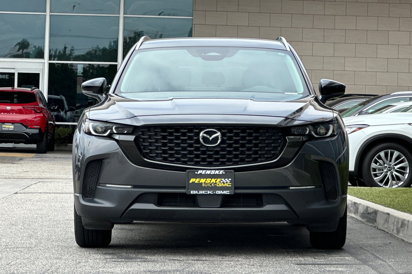 Used 2025 MAZDA CX-50 AWD 2.5 S w/ Preferred Package image 9