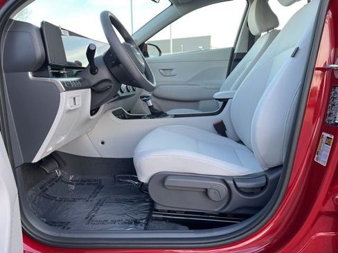 New 2026 Hyundai Kona SE image 17