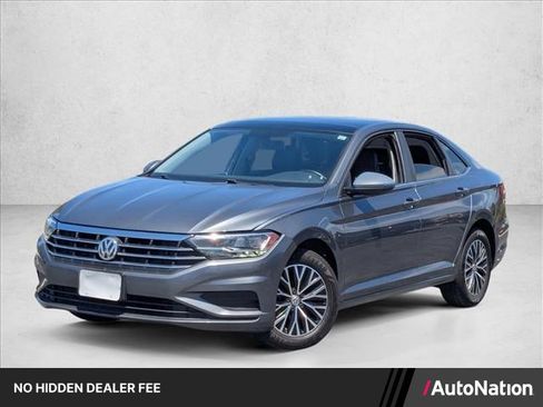 Used 2019 Volkswagen Jetta SE FWD image 1