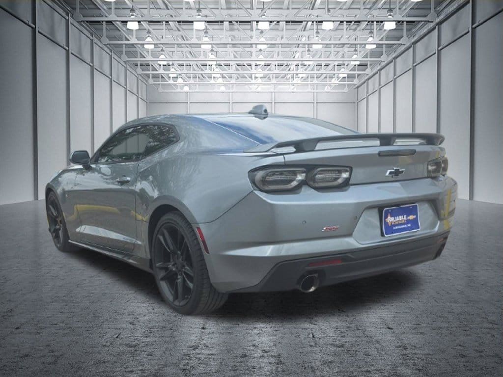 Used 2023 Chevrolet Camaro SS RWD image 4