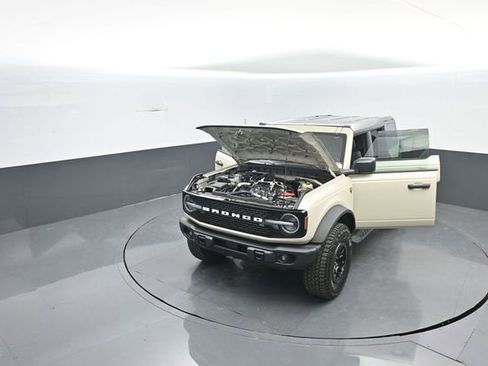 New 2026 Ford Bronco Badlands w/ Sasquatch Package image 33