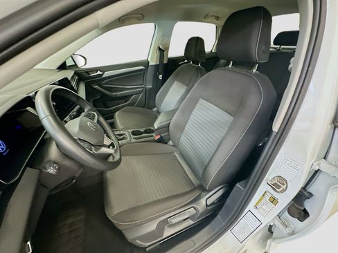 Used 2025 Volkswagen Jetta S FWD image 13