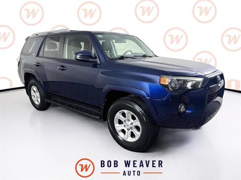 Used 2018 Toyota 4Runner SR5 AWD/4WD image 1