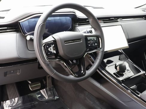 New 2025 Land Rover Range Rover Sport SV Edition Two image 7