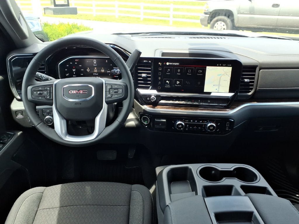 New 2026 GMC Sierra 1500 SLE AWD/4WD image 17