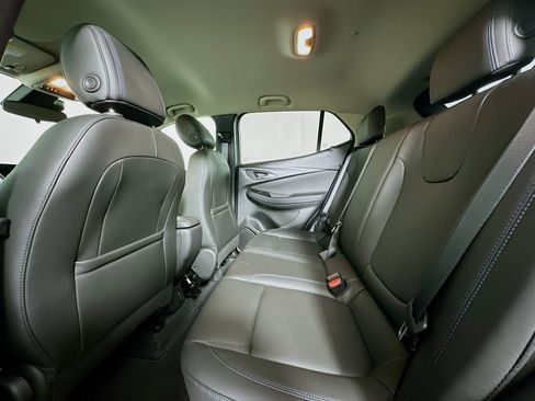 Used 2025 Buick Encore GX Sport Touring FWD image 26