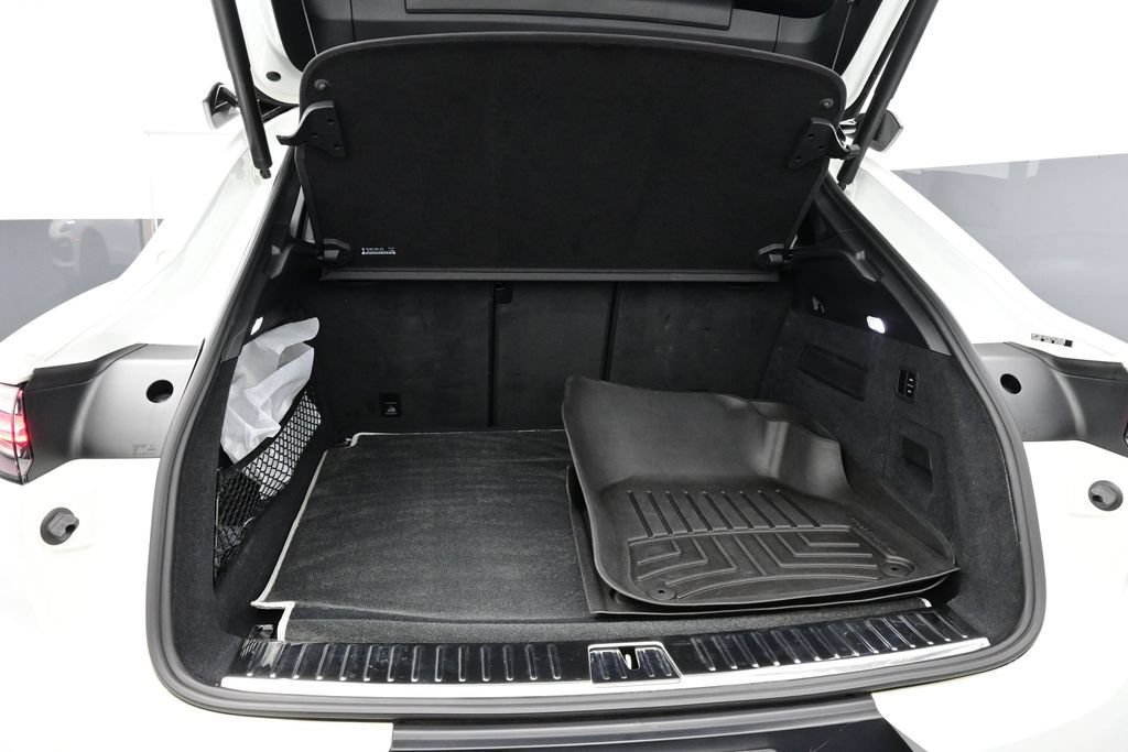Certified 2023 Porsche Cayenne Turbo GT AWD/4WD image 16