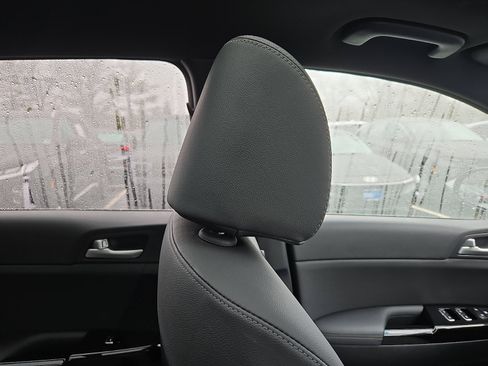 Used 2022 Kia Sportage Nightfall Edition w/ Nighfall AWD Premium Package image 13