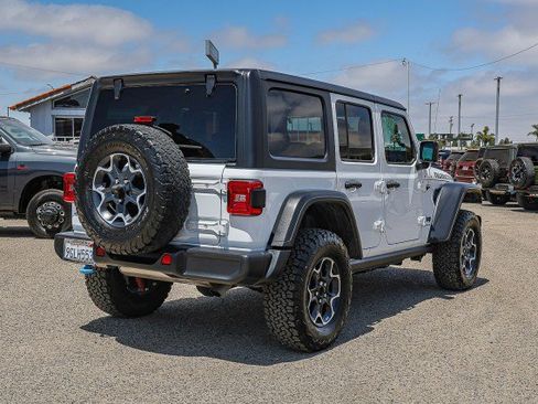 Used 2023 Jeep Wrangler Unlimited Rubicon 4xe AWD/4WD image 4