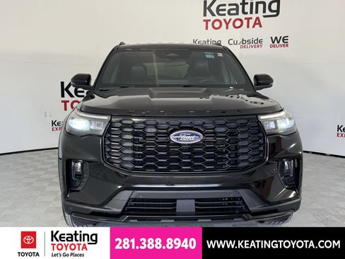 Used 2025 Ford Explorer ST-Line AWD/4WD image 10