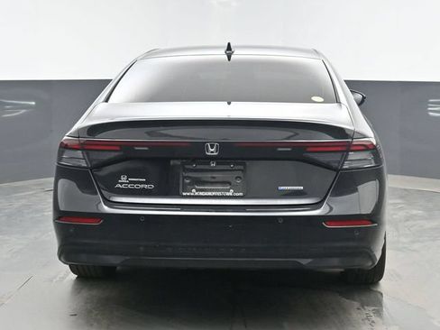 Used 2024 Honda Accord EX-L image 9