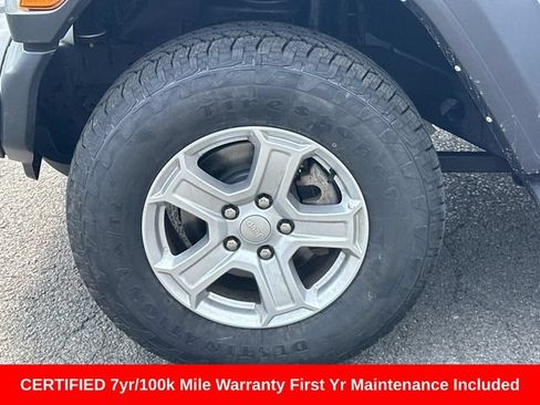 Used 2022 Jeep Wrangler Unlimited Sport w/ Sun And Sound Package AWD/4WD image 8
