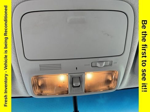 Used 2010 Subaru Forester 2.5X Limited image 31