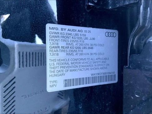 Certified 2025 Audi Q3 2.0T Premium w/ Convenience Package image 34