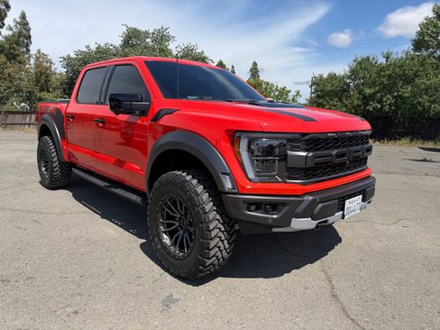 Certified 2022 Ford F150 Raptor w/ Equipment Group 801A High AWD/4WD image 7