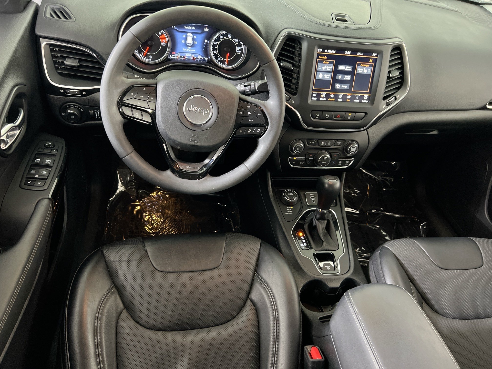 Used 2023 Jeep Cherokee Altitude Lux AWD/4WD image 22