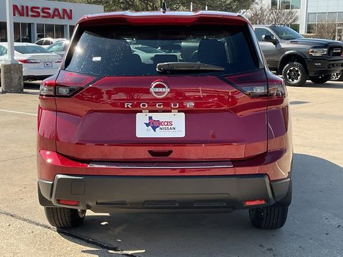 New 2026 Nissan Rogue SV image 6