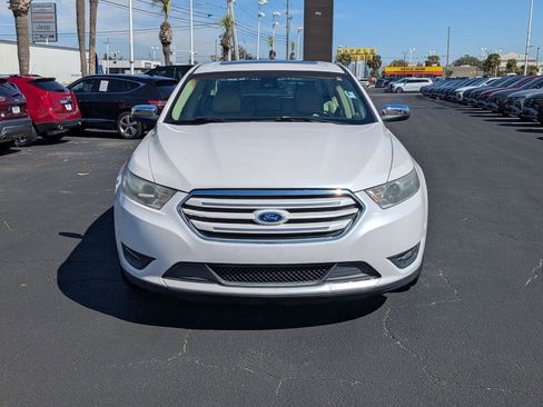 Used 2014 Ford Taurus Limited w/ Equipment Group 301A image 2