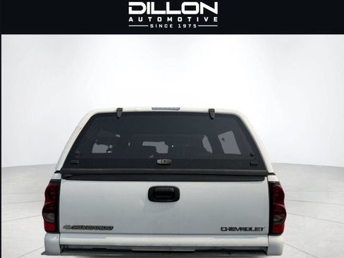 Used 2005 Chevrolet Silverado 2500 LT w/ Heavy-Duty Power Package AWD/4WD image 6