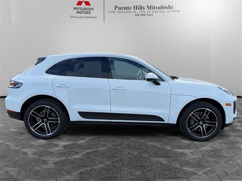 Used 2020 Porsche Macan S image 4
