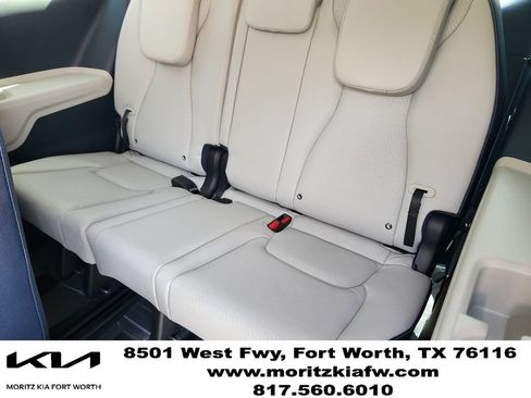 New 2026 Kia Carnival SX Prestige FWD image 21