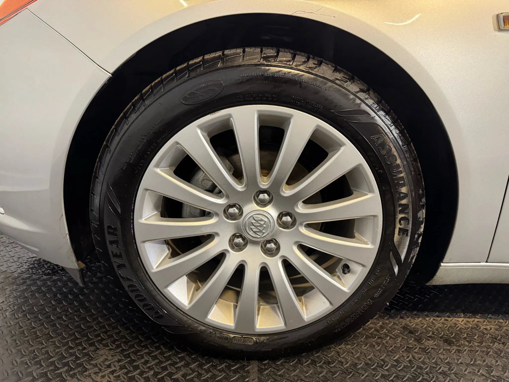 Used 2011 Buick Regal CXL FWD image 28
