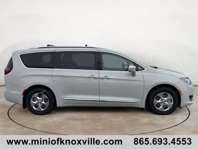 Used 2020 Chrysler Pacifica Touring-L