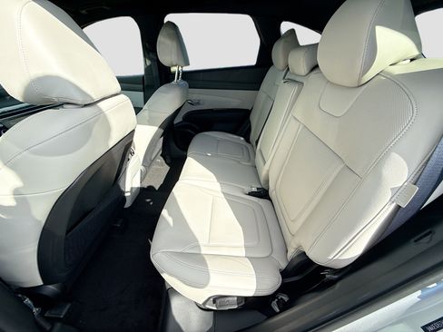 New 2026 Hyundai Tucson Limited FWD image 19