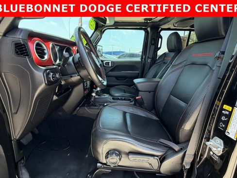 Used 2023 Jeep Gladiator Rubicon w/ Cold Weather Group AWD/4WD image 11