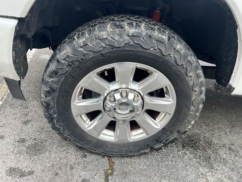 Used 2017 Ford F350 Platinum w/ Platinum Ultimate Package image 11