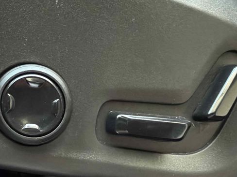 Used 2016 Volvo XC90 T6 R-Design w/ Vision Package image 58