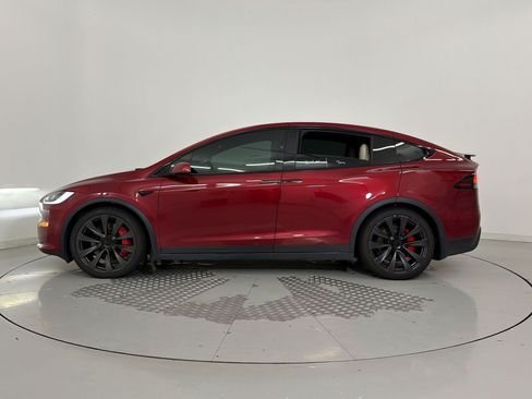 Used 2023 Tesla Model X Plaid AWD/4WD image 2
