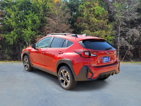 New 2025 Subaru Crosstrek 2.0i Premium image 19