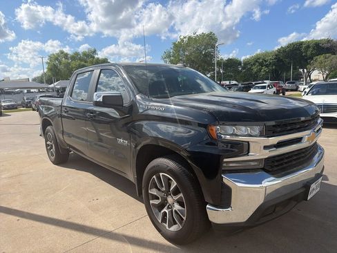 Used 2020 Chevrolet Silverado 1500 LT w/ Texas Edition image 7