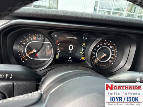 New 2025 Jeep Gladiator Willys image 18