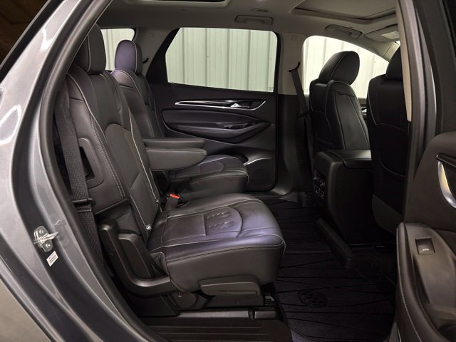 Used 2019 Buick Enclave Avenir w/ Avenir Technology Package AWD/4WD image 20