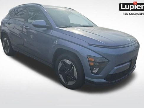 Used 2024 Hyundai Kona SEL image 1