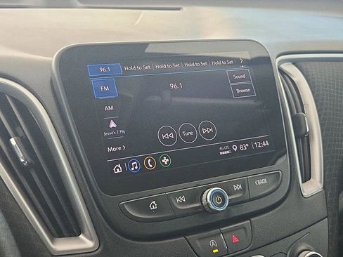 Used 2023 Chevrolet Malibu LS FWD image 19