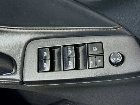 Used 2020 Toyota Avalon XSE image 24