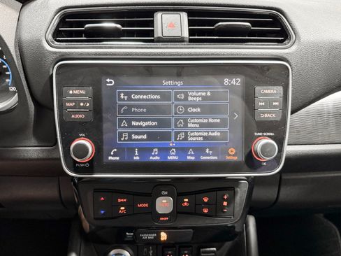 Used 2023 Nissan Leaf SV Plus FWD image 12