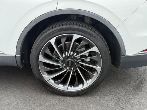 Used 2020 Lincoln Aviator Reserve w/ Equipment Group 202A image 25