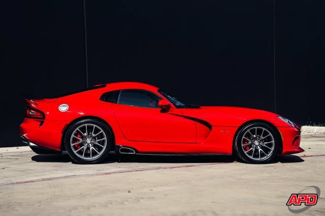 Used 2013 SRT Viper GTS w/ GTS Laguna Interior Pkg RWD image 47