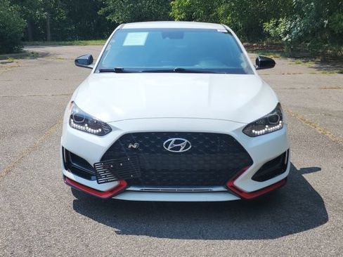 Used 2022 Hyundai Veloster N FWD image 8