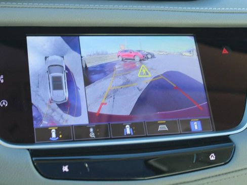 New 2026 Cadillac XT5 Premium Luxury image 9